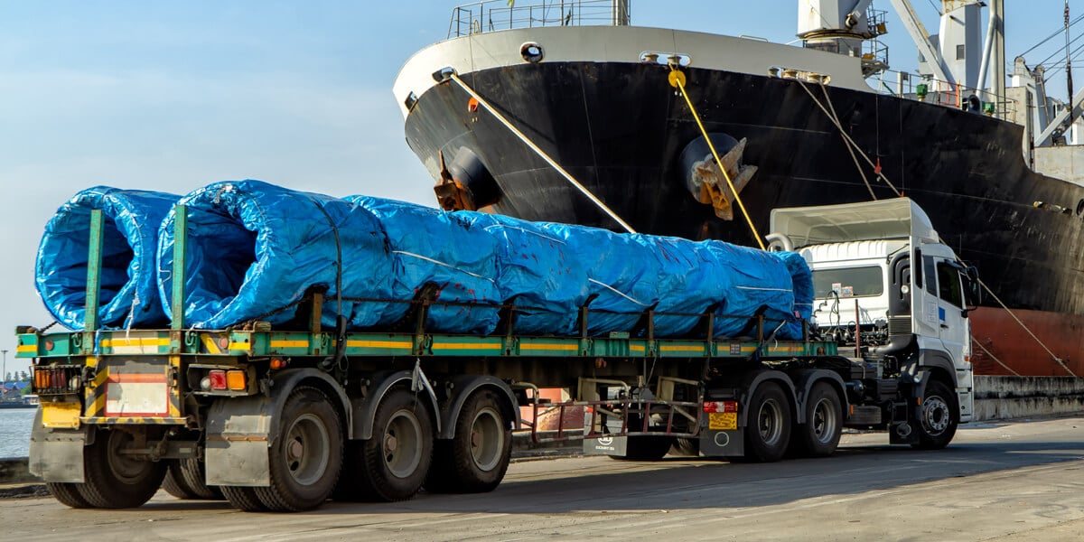 Transport of oversized exceptional cargo on roads