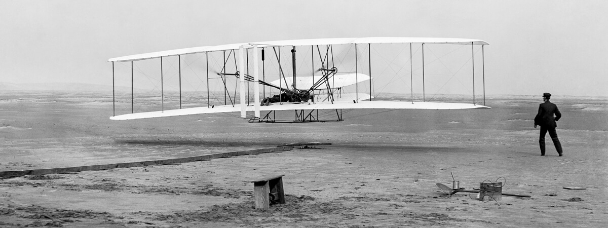 First controlled and sustained flight - Wright Brothers - 17 December 1903